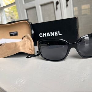Unveiling Timeless Elegance: The Allure of Vintage Chanel Sunglasses (Polarized)